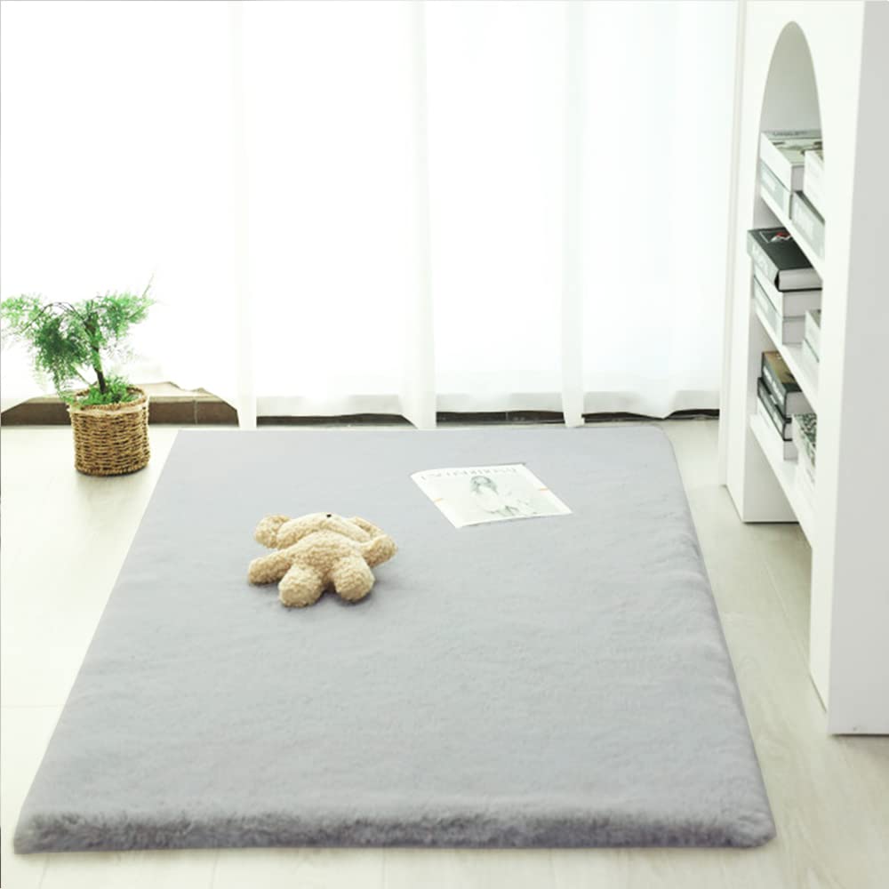 Ghouse Soft Faux Sheepskin Fur Rug 2x4 Black Fluffy Bedside Rugs Plush Rug Shag Nursery Carpet Area Rugs for Living Room Bedroom Playing Room Decor