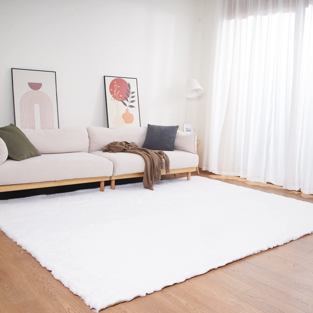 Ghouse Soft Faux Sheepskin Fur Rug 2x4 Black Fluffy Bedside Rugs Plush Rug Shag Nursery Carpet Area Rugs for Living Room Bedroom Playing Room Decor