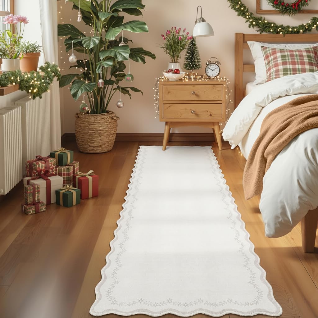 GarveeHome 3x5 Scalloped Washable Area Rug Non Slip Bedroom Entryway Rug