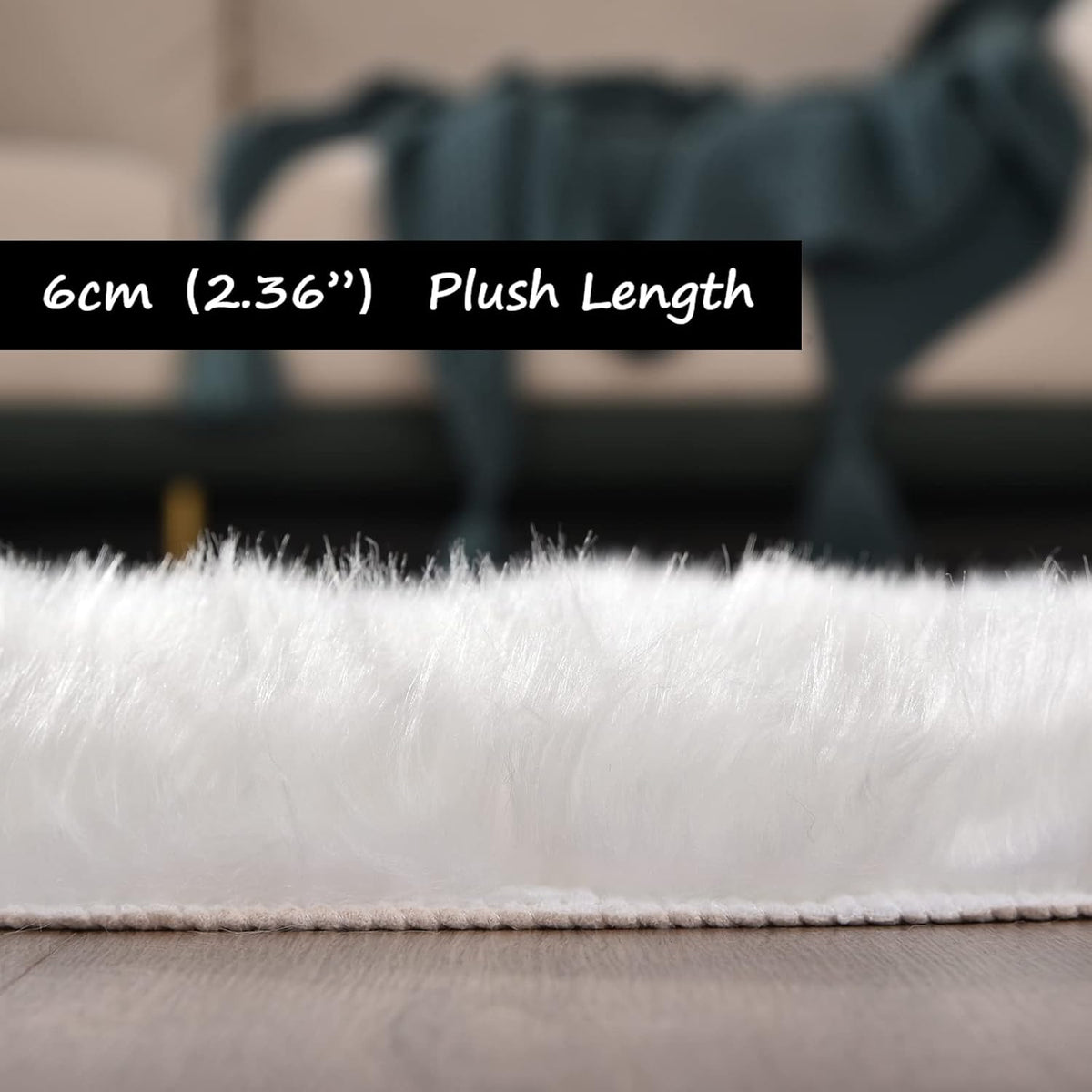 Goolela White Fluffy Faux Fur Rug for Bedroom Faux Sheepskin Rug 2x3 White Fuzzy Furry Bedside Carpet Dining Room Playroom Dorm Small Washable Rectangle