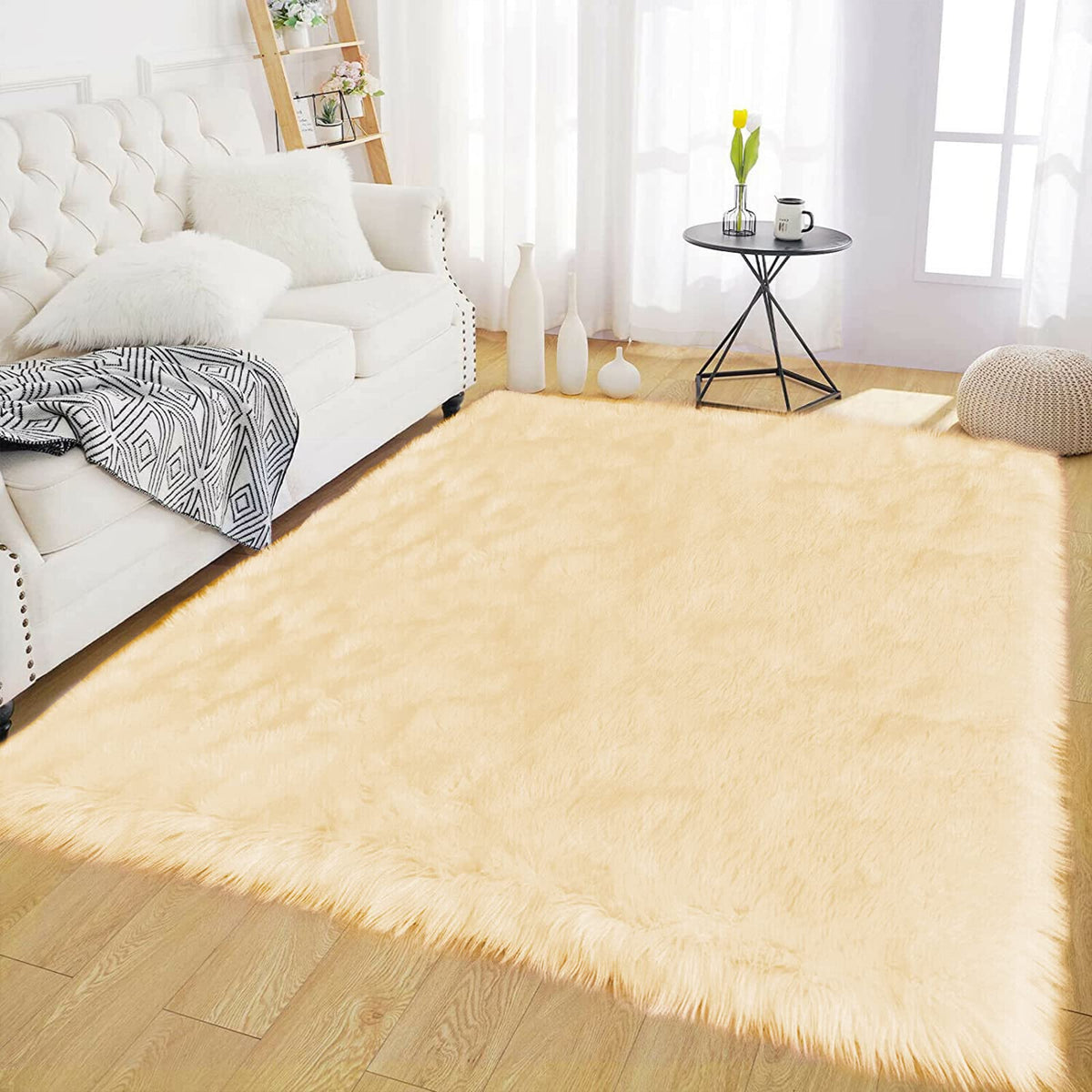 Latepis White Sheepskin Rug 2x3 Faux Fur Sheepskin Rug for Living Room Fluffy Washable Rugs for Bedroom Luxury Room Decor Furry Rugs Rectangle