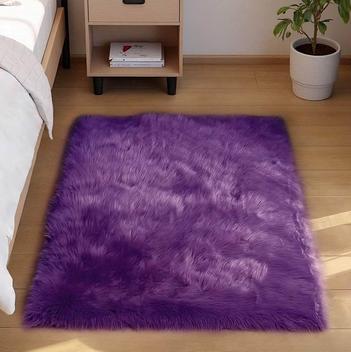 Goolela White Fluffy Faux Fur Rug for Bedroom Faux Sheepskin Rug 2x3 White Fuzzy Furry Bedside Carpet Dining Room Playroom Dorm Small Washable Rectangle