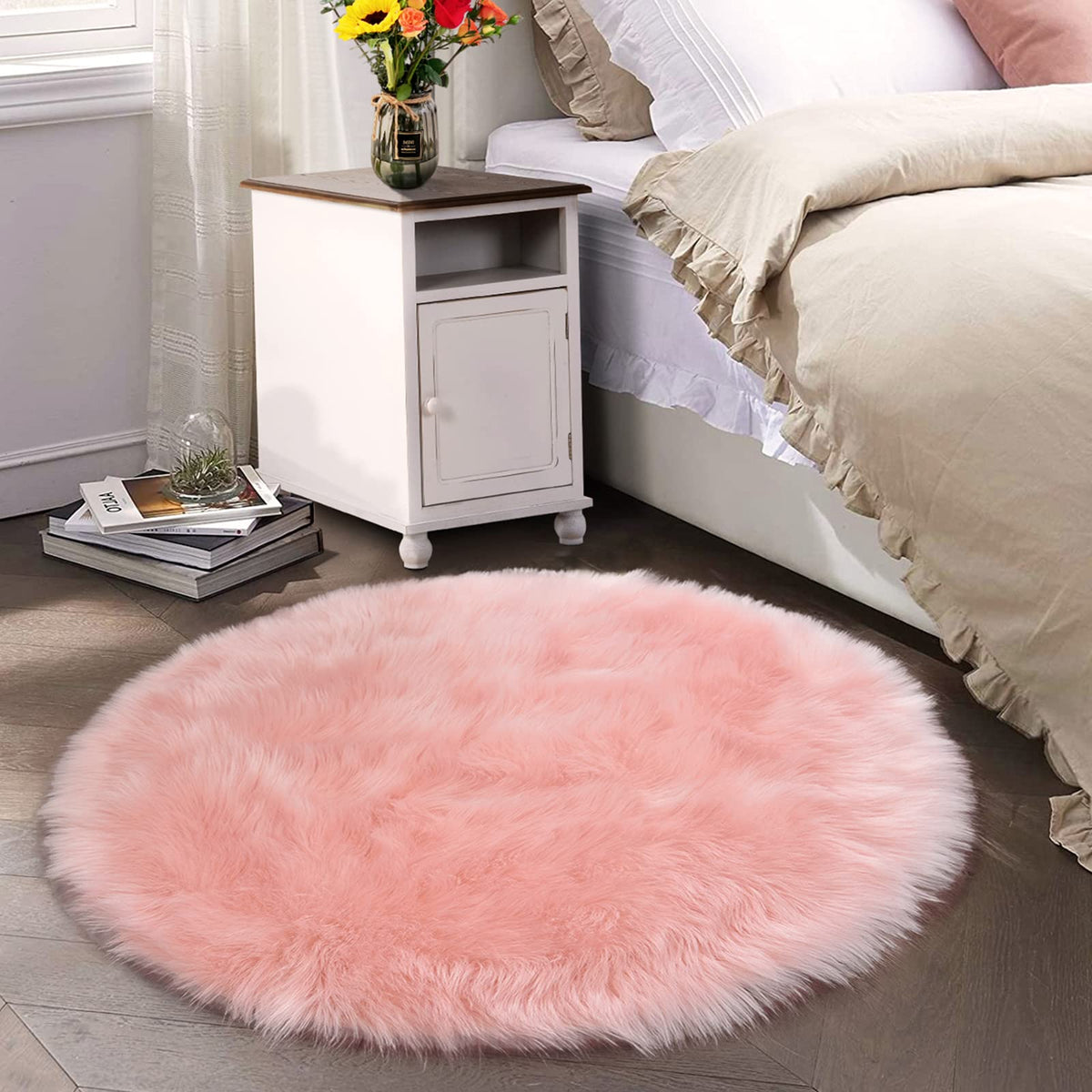 Latepis White Sheepskin Rug 2x3 Faux Fur Sheepskin Rug for Living Room Fluffy Washable Rugs for Bedroom Luxury Room Decor Furry Rugs Rectangle
