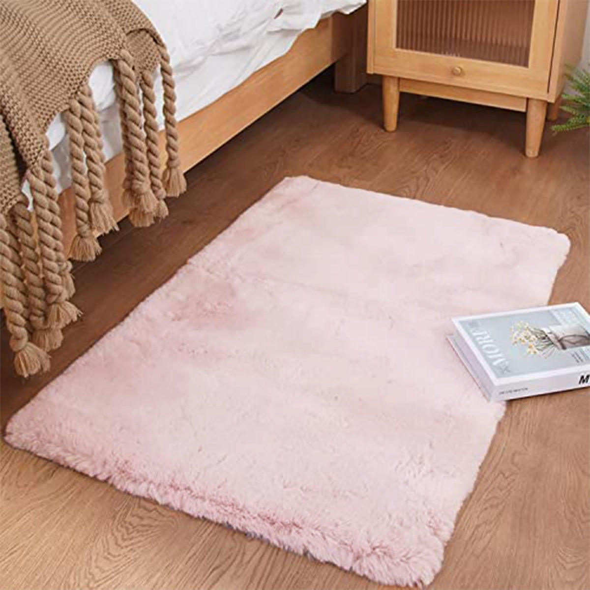 Ghouse Soft Faux Sheepskin Fur Rug 2x4 Black Fluffy Bedside Rugs Plush Rug Shag Nursery Carpet Area Rugs for Living Room Bedroom Playing Room Decor