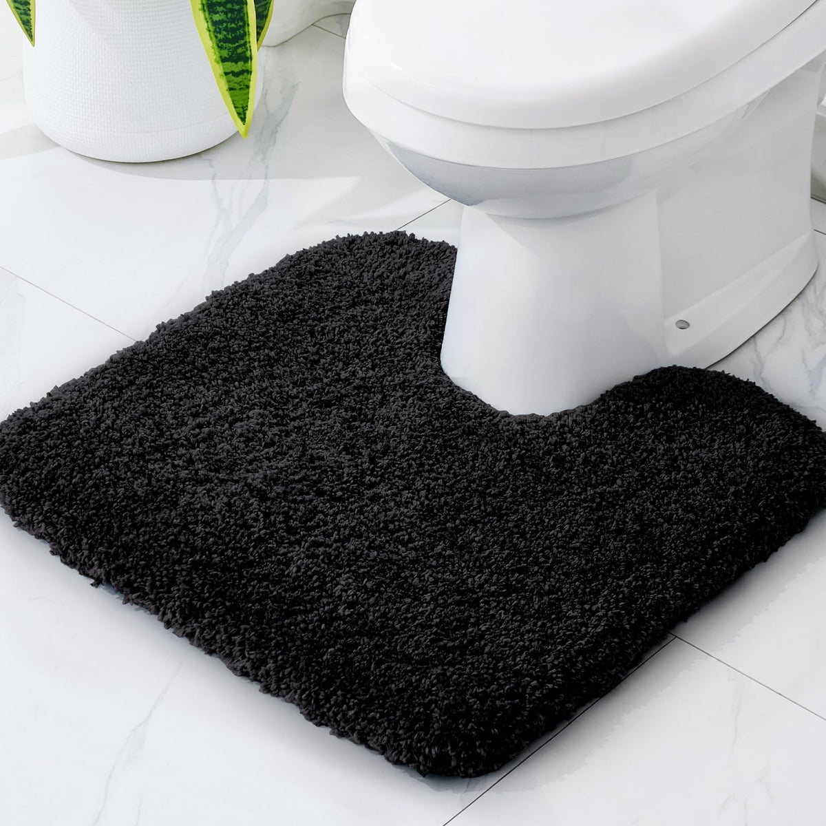 Disolla White Bathroom Rugs 17x24, Microfiber Non-Slip Plush Small Bath Mat