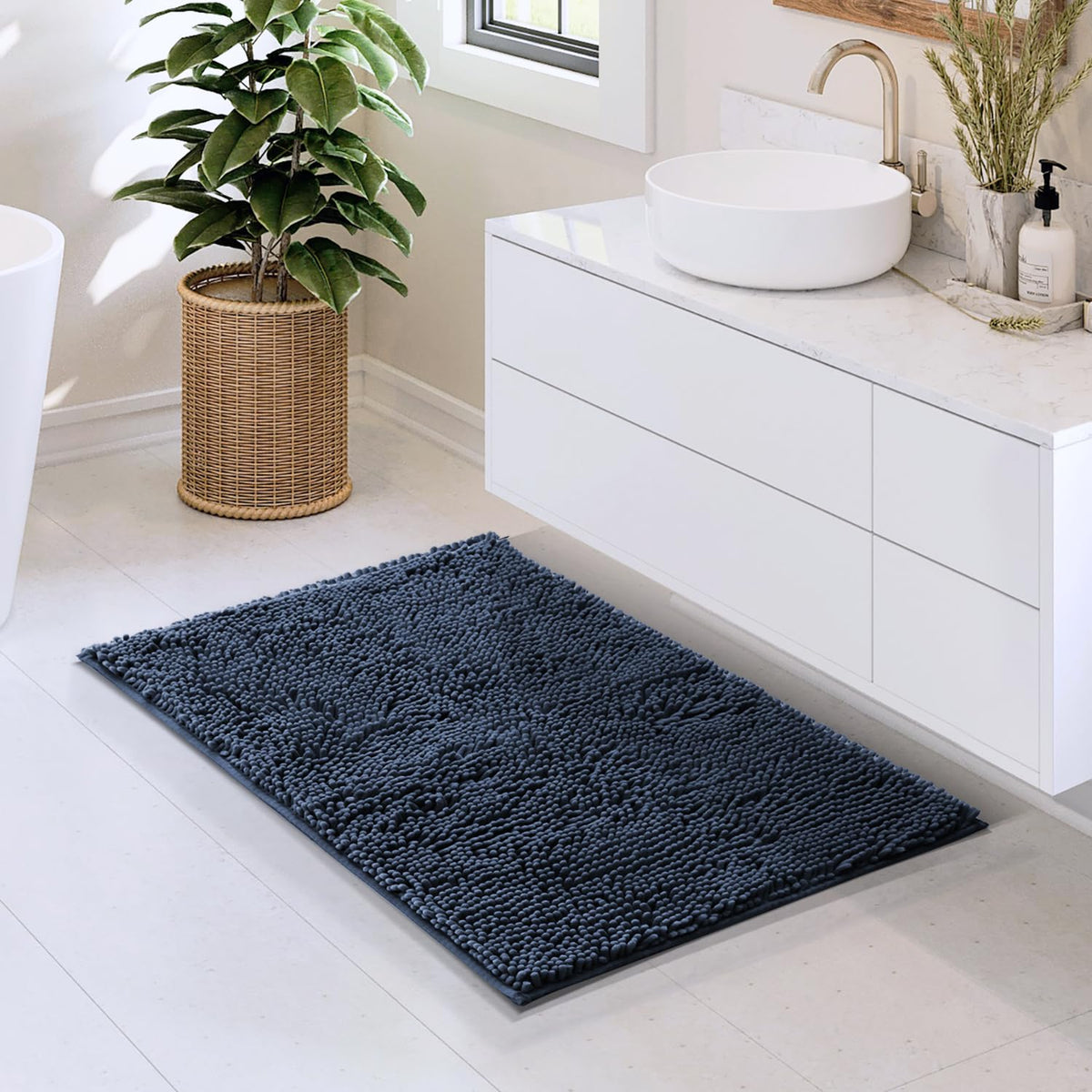 Hearth & Harbor Bathroom Rugs, Chenille Bath Mat - Machine Washable Bath Mats for Bathroom Non-Slip Backing Rubber, Quick Dry Bathroom Mat, 17 x 24 + 20 x 32 - Hunter Green