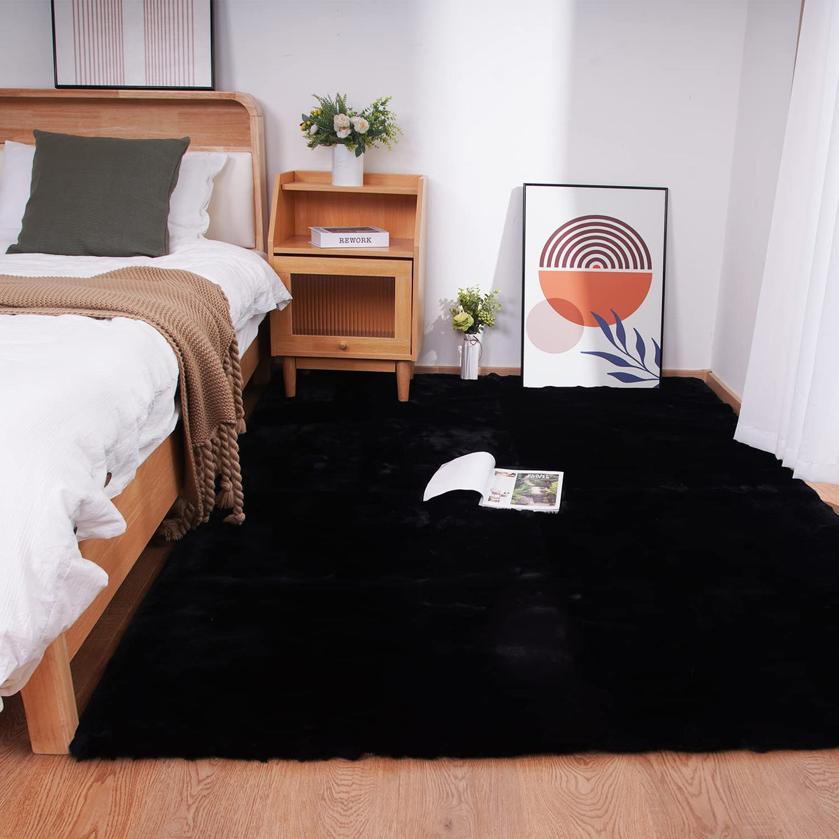 Ghouse Soft Faux Sheepskin Fur Rug 2x4 Black Fluffy Bedside Rugs Plush Rug Shag Nursery Carpet Area Rugs for Living Room Bedroom Playing Room Decor