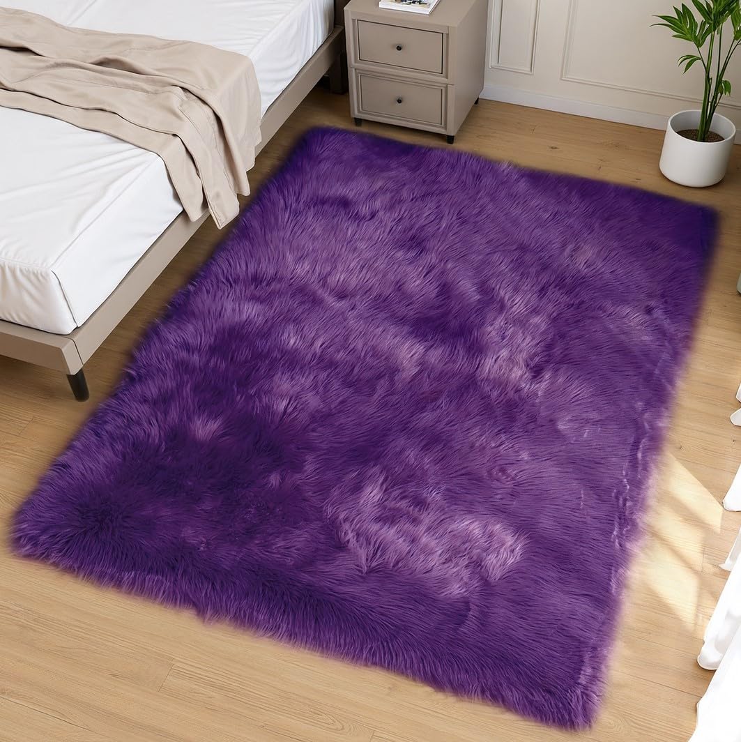 Goolela White Fluffy Faux Fur Rug for Bedroom Faux Sheepskin Rug 2x3 White Fuzzy Furry Bedside Carpet Dining Room Playroom Dorm Small Washable Rectangle