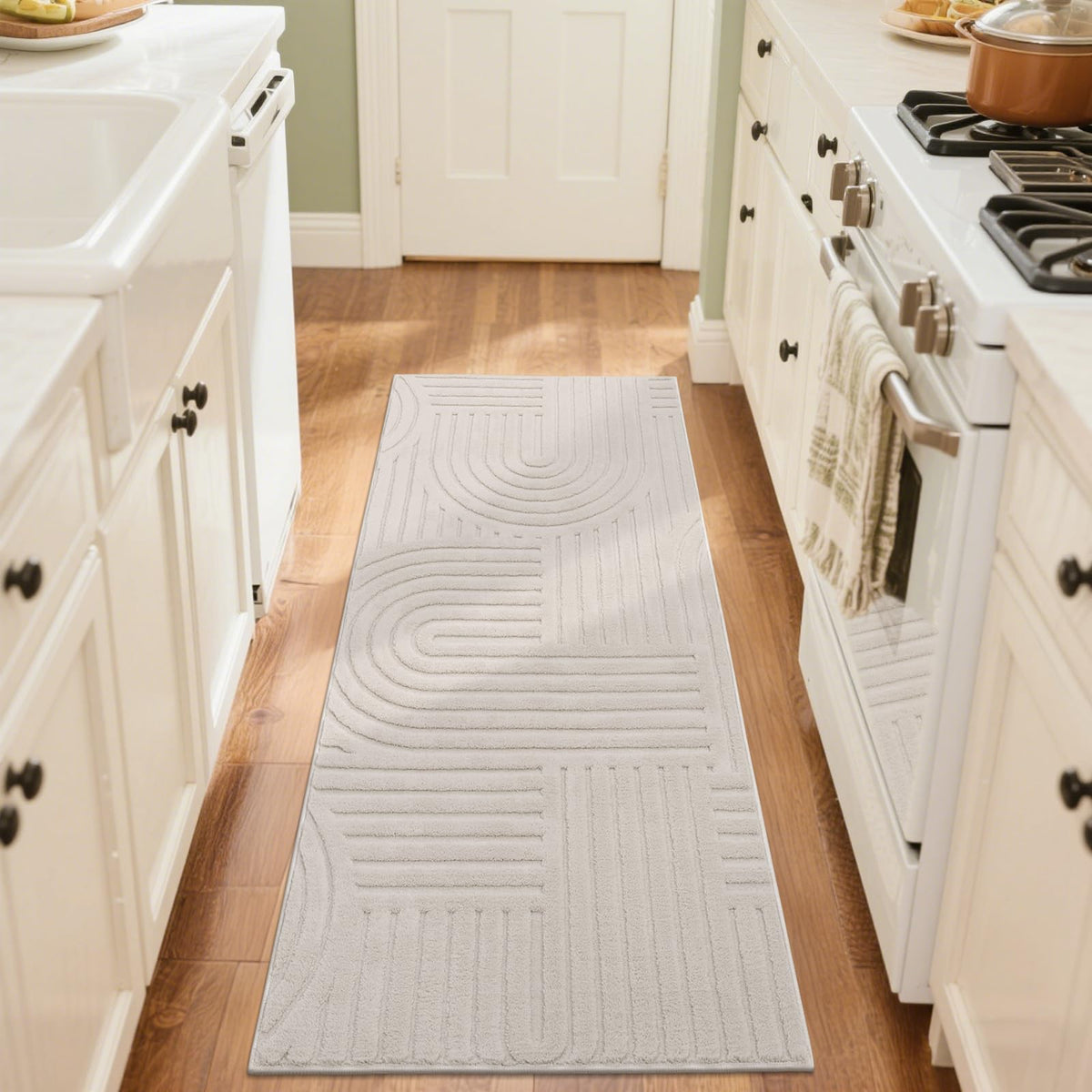 SHACOS Soft Fluffy Arch Pattern Area Rug 2'7"x5' Non Slip Washable Minimalist Modern High-Low Geometric Carpet for Living Room Kitchen Bedroom Bathroom, Beige