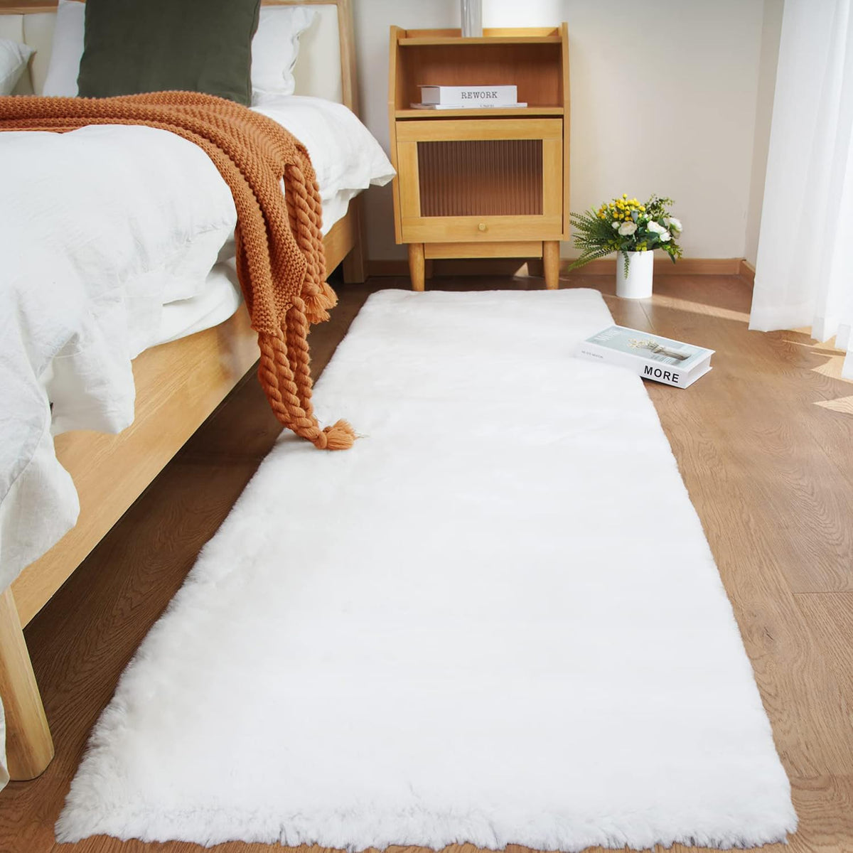 Ghouse Soft Faux Sheepskin Fur Rug 2x4 Black Fluffy Bedside Rugs Plush Rug Shag Nursery Carpet Area Rugs for Living Room Bedroom Playing Room Decor