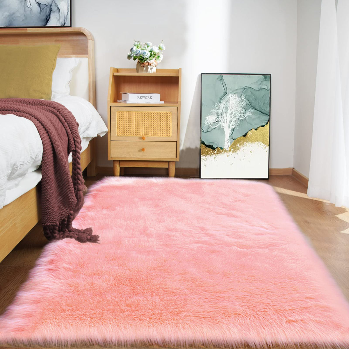 Goolela White Fluffy Faux Fur Rug for Bedroom Faux Sheepskin Rug 2x3 White Fuzzy Furry Bedside Carpet Dining Room Playroom Dorm Small Washable Rectangle