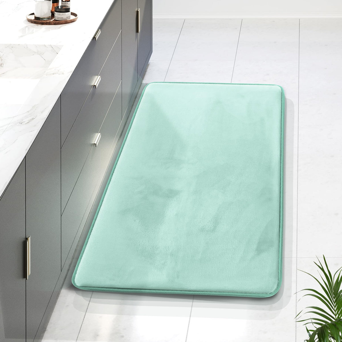 Clara Clark 3 Piece Bathroom Rugs Bath Mat Set, Velvet Memory Foam Bath Mats for Bathroom - Non-Slip, PVC Backing Bath Rugs, Washable - Dries Quickly, Grey