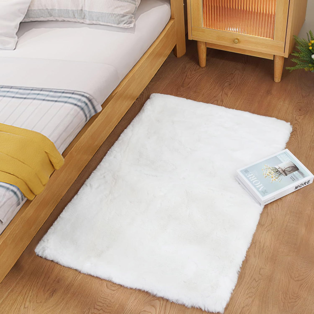 Ghouse Soft Faux Sheepskin Fur Rug 2x4 Black Fluffy Bedside Rugs Plush Rug Shag Nursery Carpet Area Rugs for Living Room Bedroom Playing Room Decor