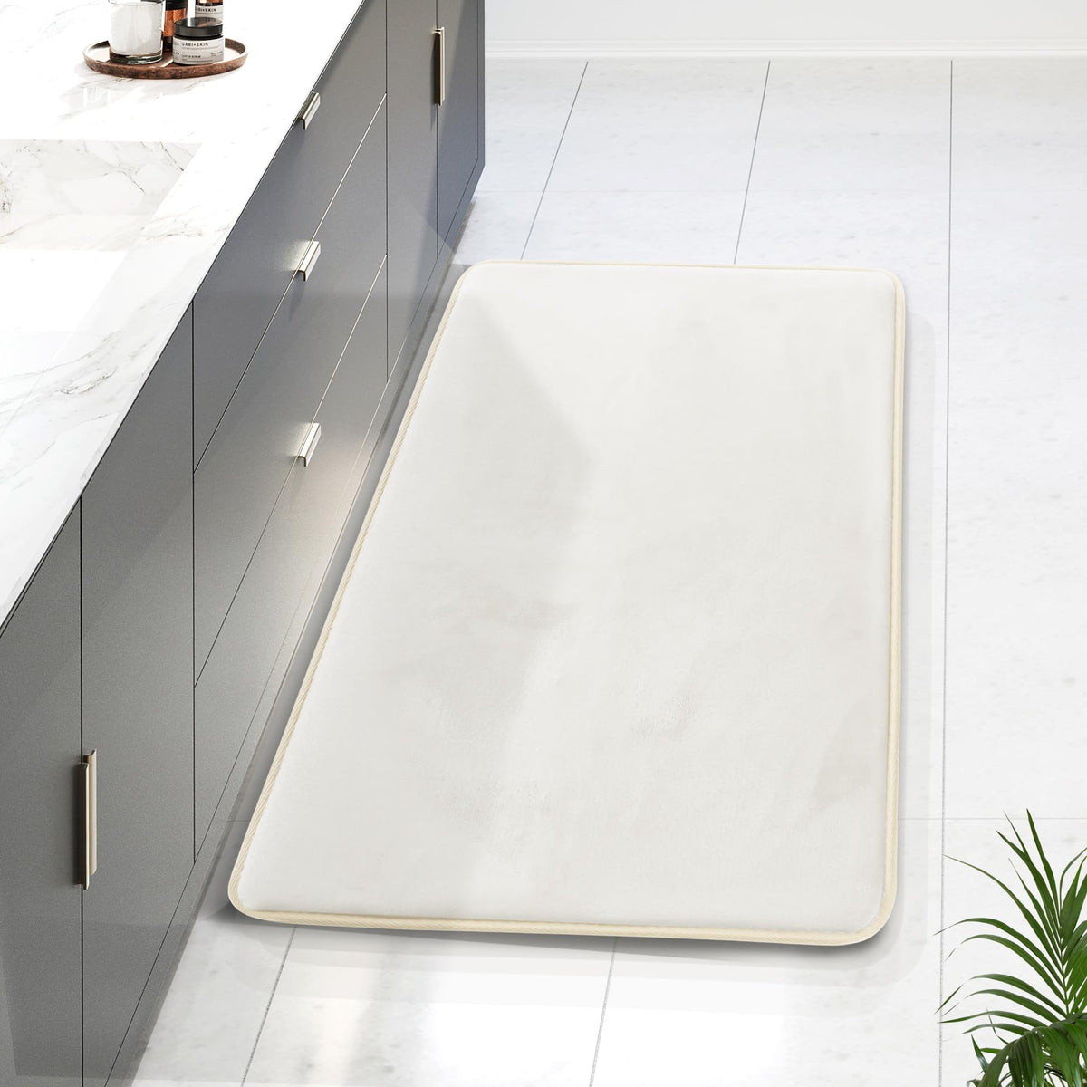 Clara Clark 3 Piece Bathroom Rugs Bath Mat Set, Velvet Memory Foam Bath Mats for Bathroom - Non-Slip, PVC Backing Bath Rugs, Washable - Dries Quickly, Grey