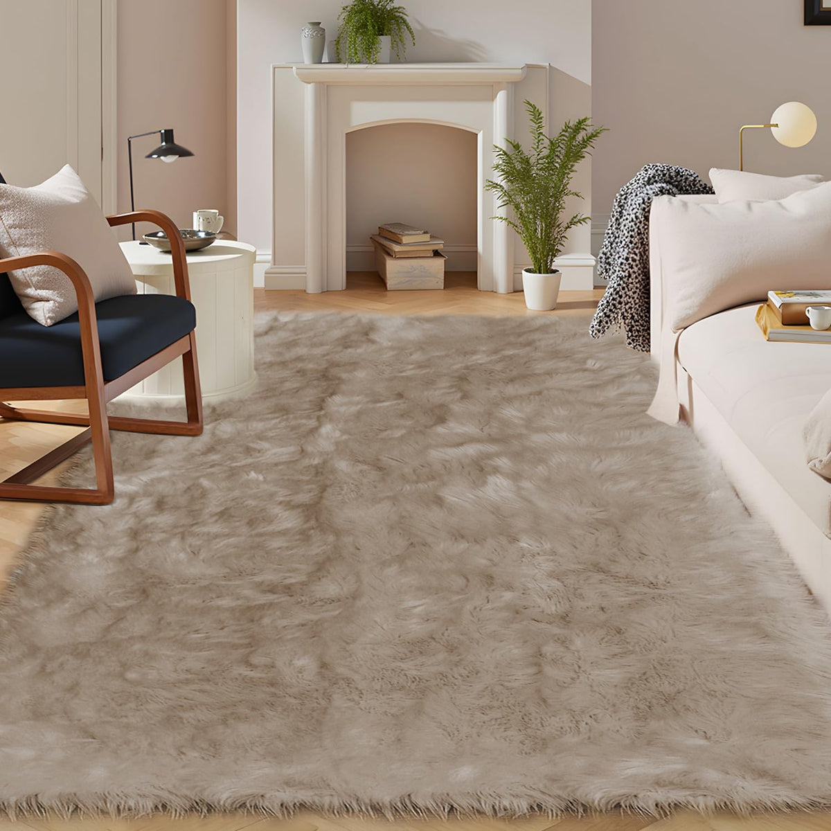 Latepis White Sheepskin Rug 2x3 Faux Fur Sheepskin Rug for Living Room Fluffy Washable Rugs for Bedroom Luxury Room Decor Furry Rugs Rectangle