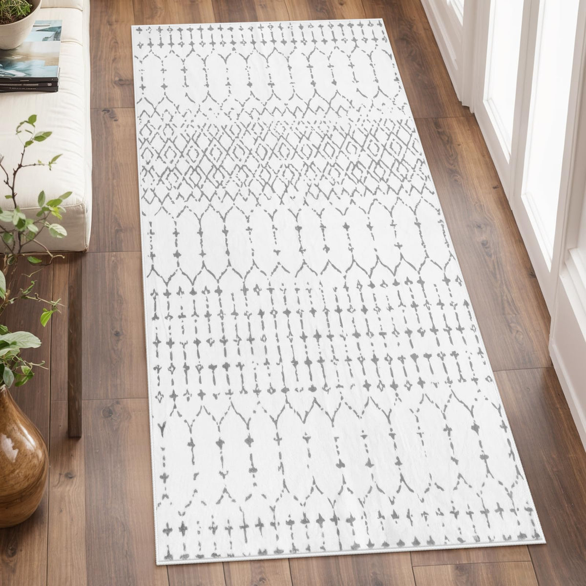 Lahome Moroccan Indoor Rugs for Entryway 2x3 Area Rug Non-Slip Backing Washable Inside Door Mats Low-Profile Throw Soft Rugs for Bathroom, Geometric Print Distressed Blue Rug for Kitchen Bedside Hana