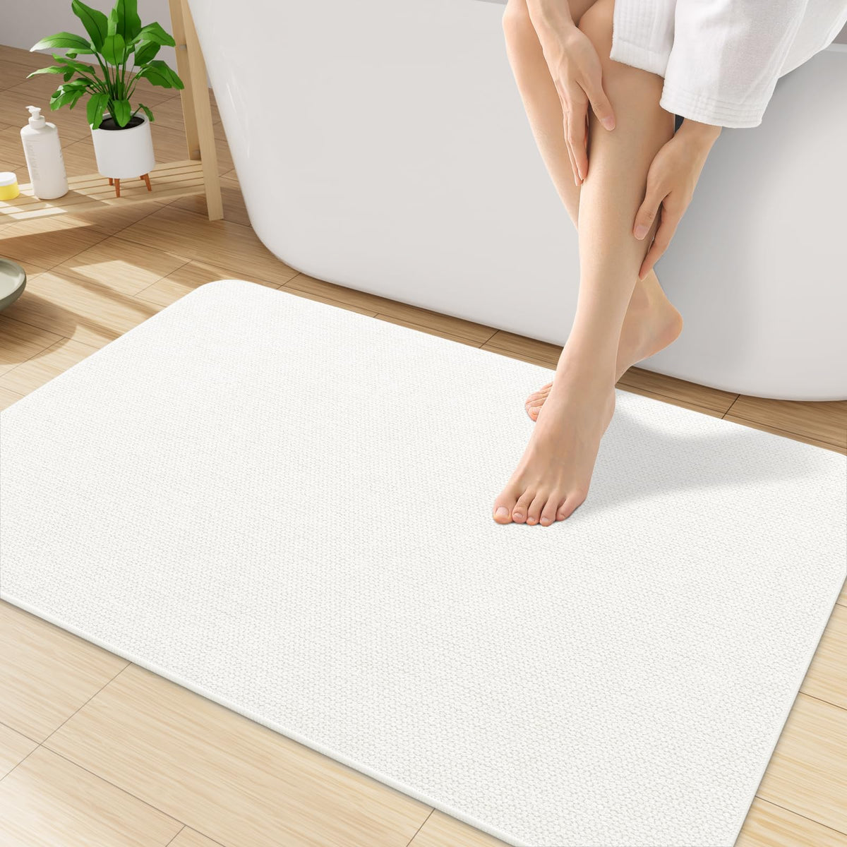 Smiry Ultra Thin Bath Mat 30X20, Non Slip Rubber Washable Bathroom Rugs