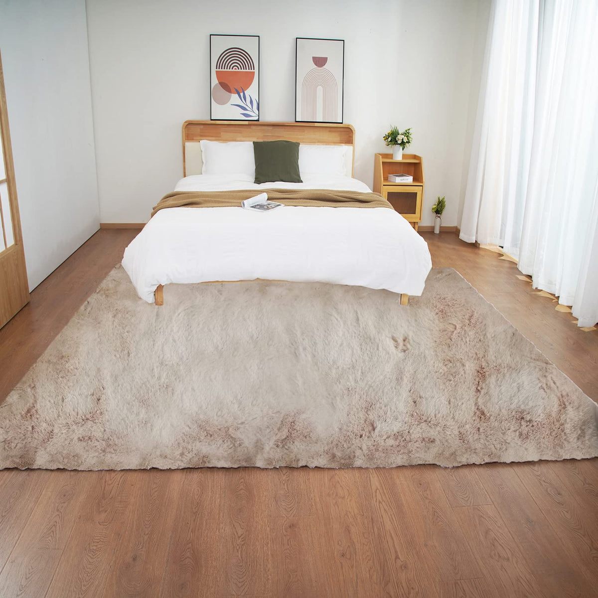 Ghouse Soft Faux Sheepskin Fur Rug 2x4 Black Fluffy Bedside Rugs Plush Rug Shag Nursery Carpet Area Rugs for Living Room Bedroom Playing Room Decor