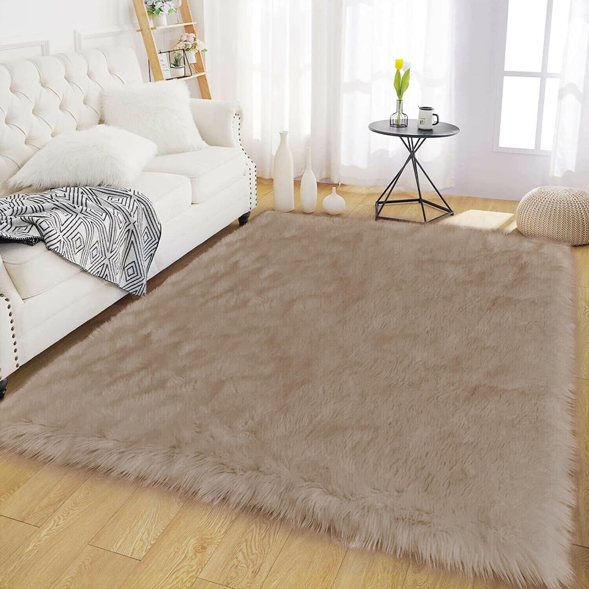 Latepis White Sheepskin Rug 2x3 Faux Fur Sheepskin Rug for Living Room Fluffy Washable Rugs for Bedroom Luxury Room Decor Furry Rugs Rectangle