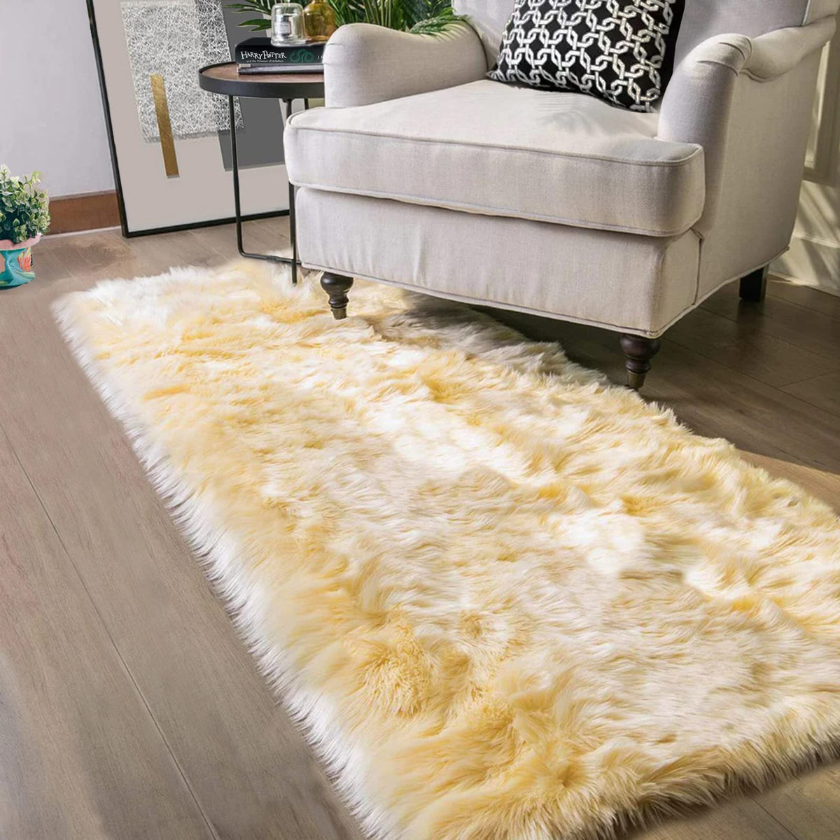Latepis White Sheepskin Rug 2x3 Faux Fur Sheepskin Rug for Living Room Fluffy Washable Rugs for Bedroom Luxury Room Decor Furry Rugs Rectangle