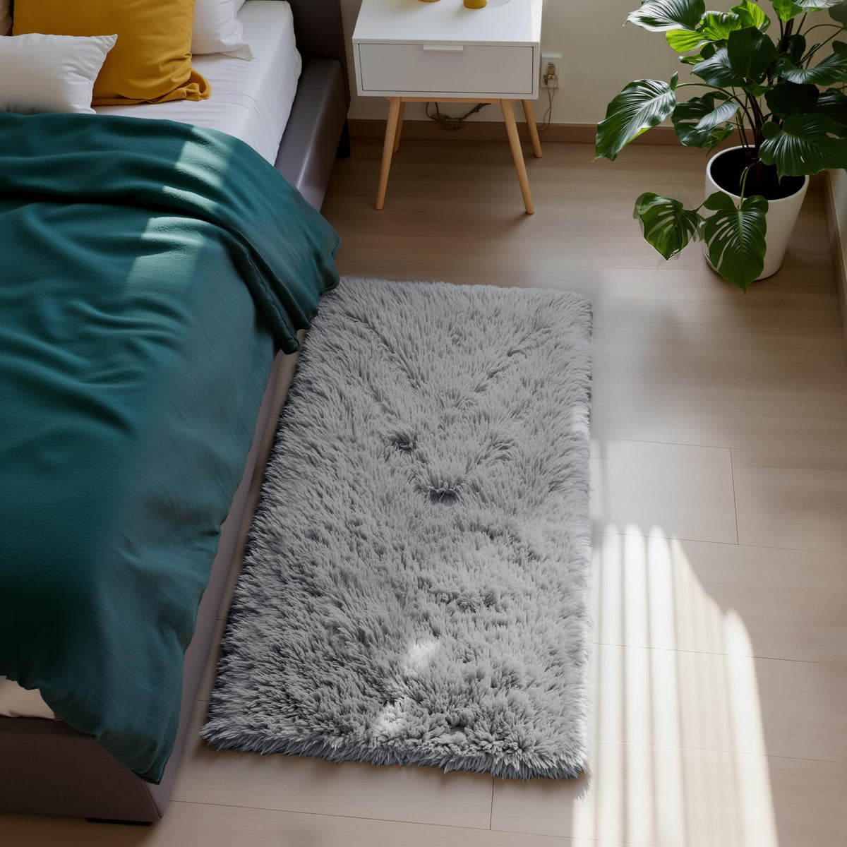Beige 2x4 Area Rugs for Bedroom, Fluffy Shag Rug Small Rug Bedside Carpet