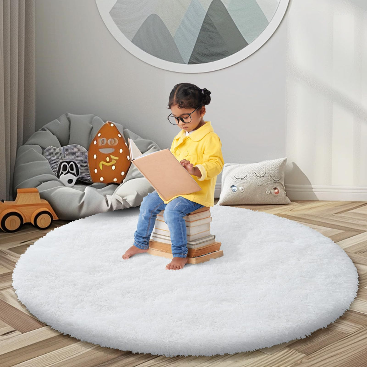 Small Shag Area Rug for Bedroom, 2x3 Cream Soft Plush Carpet
