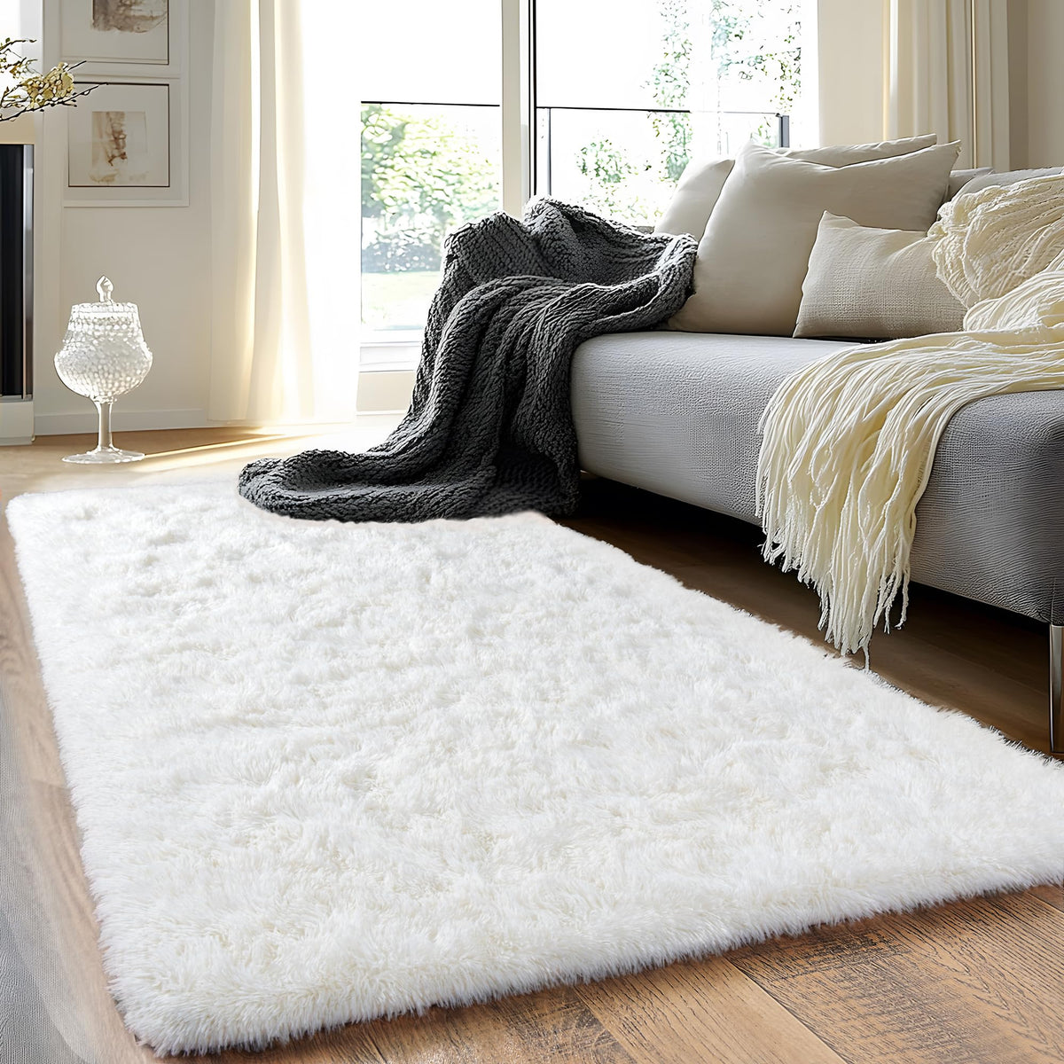 Small Black Area Rug, 2x3 Rug for Bedroom Shaggy Throw Rugs for Dorm Rug, Soft Shag Carpet for Kids Room, Plush Comfy Fluffy Bedside Rug for Home Decor Aesthetic