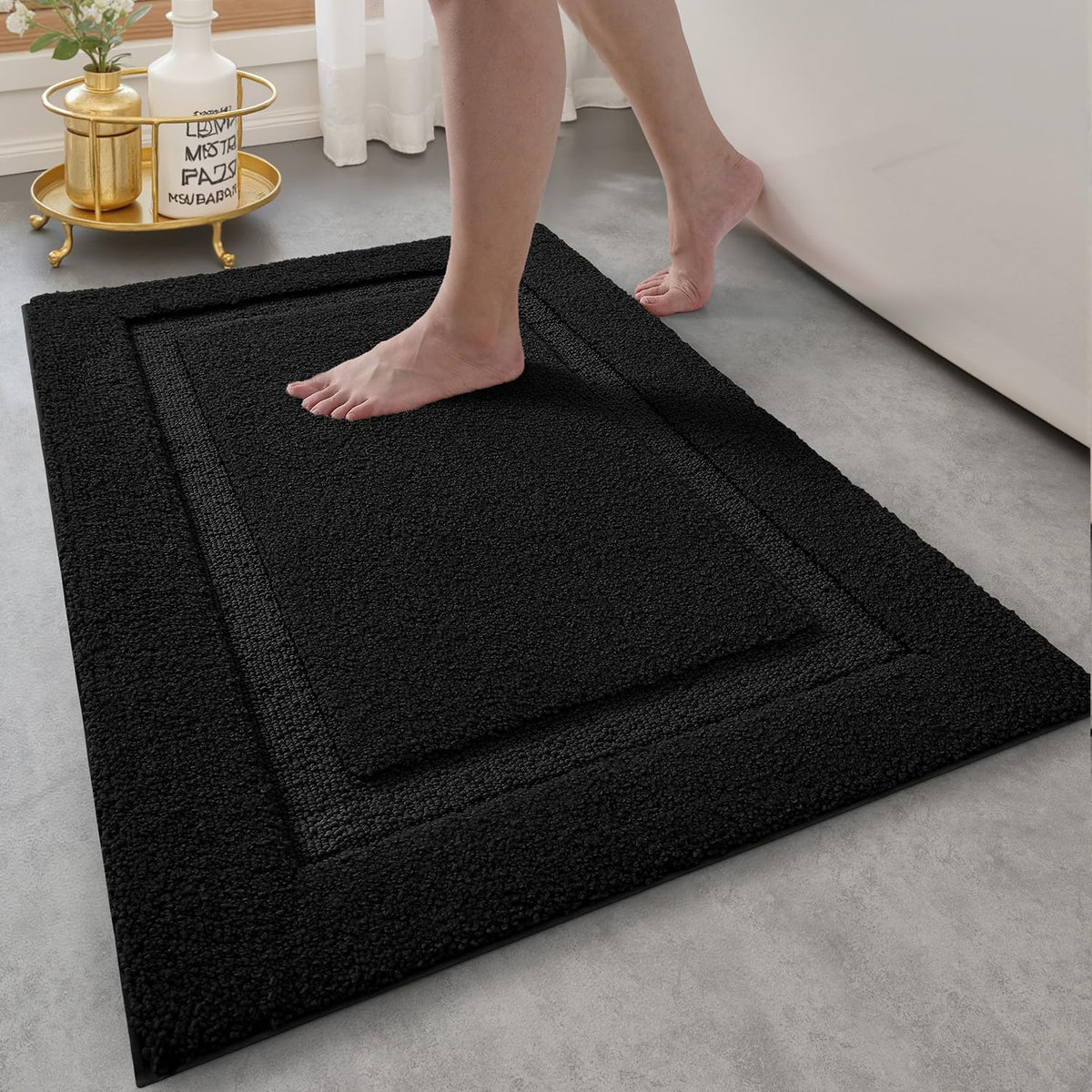 LUMI Ultra Soft Bathroom Rugs Absorbent, Non Slip Bath Mat 24x36, White