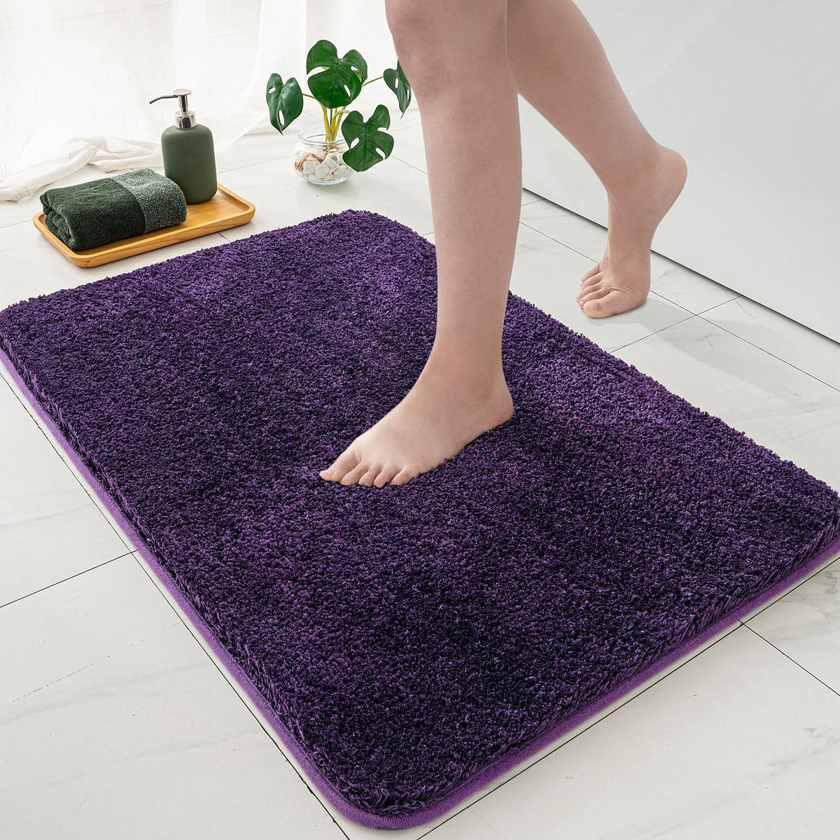 MIULEE Dark Purple Bathroom Rugs Soft Small Microfiber Bath Mat 16x24 Inch
