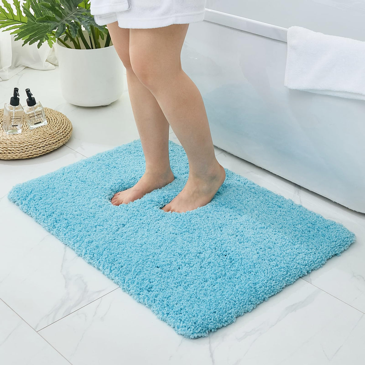 Microfiber Bathroom Rugs 24x17 Absorbent Soft Non Slip, Blue