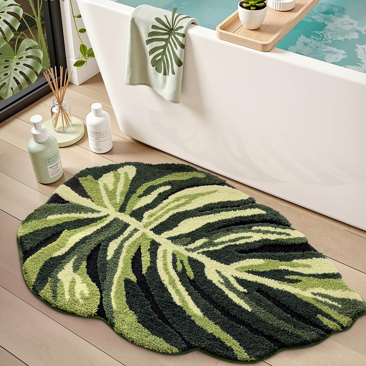 LUMI Bathroom Rug Green Leaf, Absorbent Non Slip Bath Mat, 23.5"x31.5"