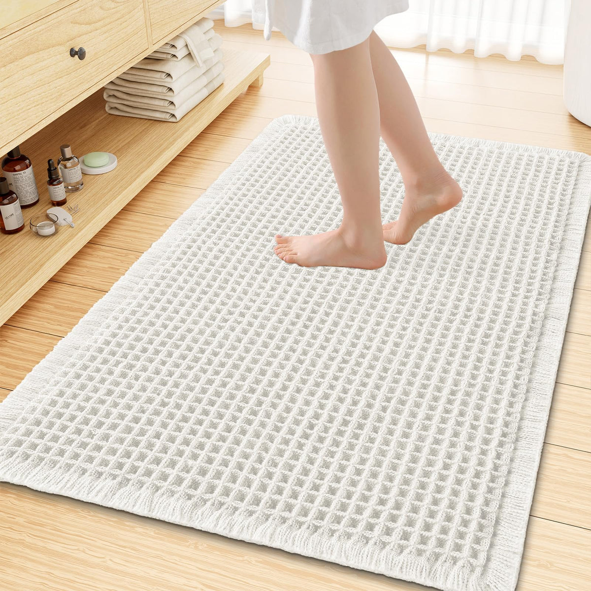 Smiry Waffle Bath Mat 30X20, Extra Soft Absorbent Bathroom Rugs, Brown