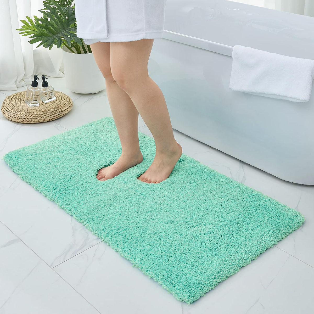 Microfiber Bathroom Rugs 24x17 Absorbent Soft Non Slip, Blue