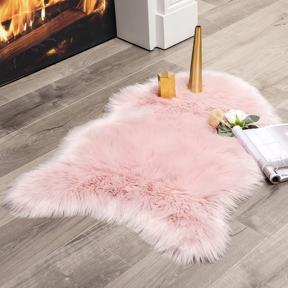 MIULEE Fluffy Area Rug 3x5 ft Faux Fur Sheepskin Rug for Bedroom White