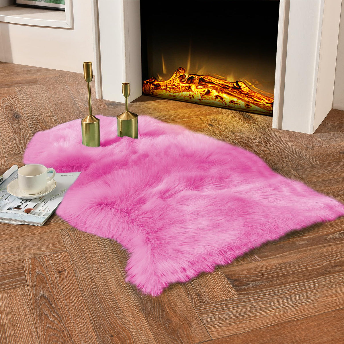 duduta White Faux Fur Throw Rug 2x3 ft, Small Bedside Rug Dorm Chair Cover