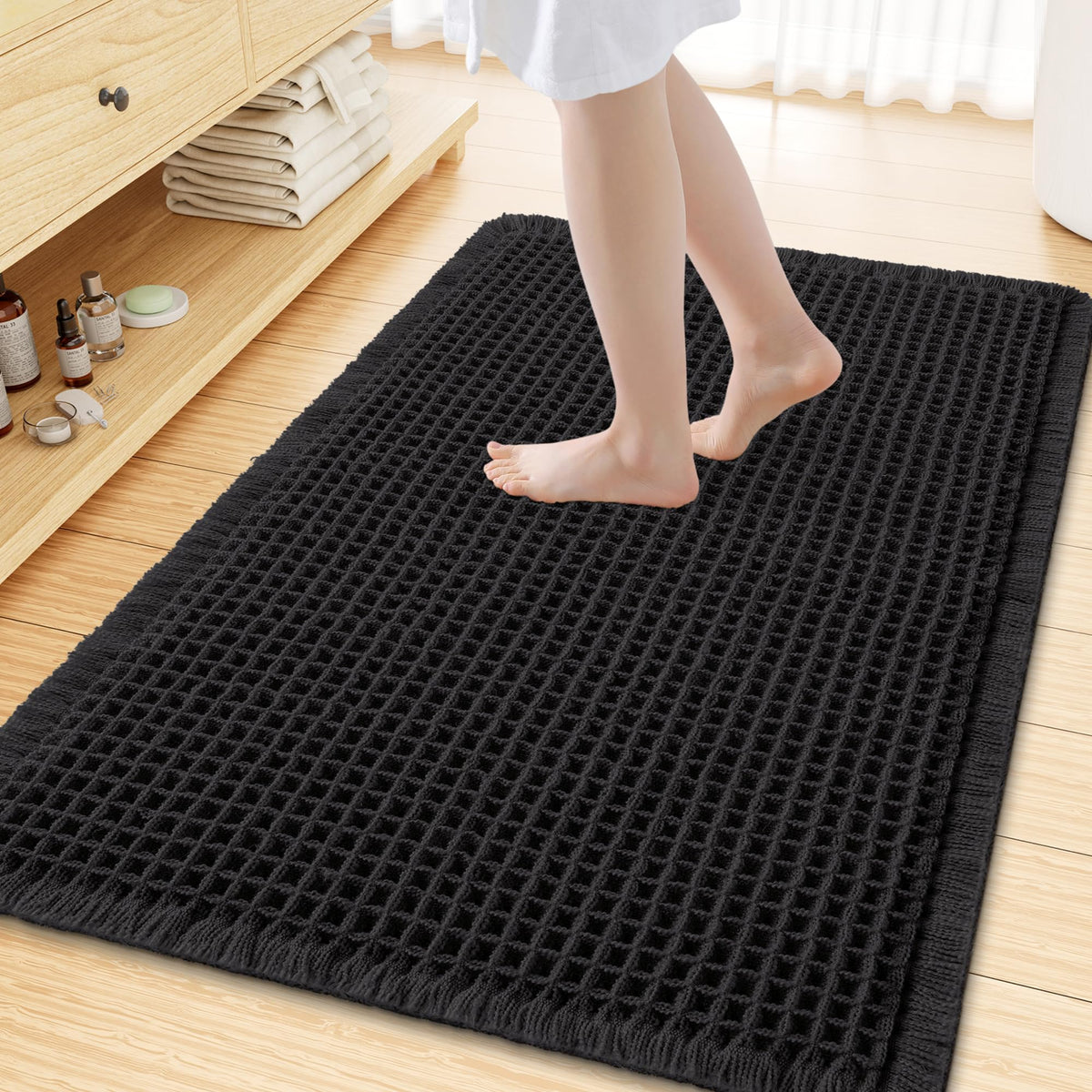Smiry Waffle Bath Mat 30X20, Extra Soft Absorbent Bathroom Rugs, Brown