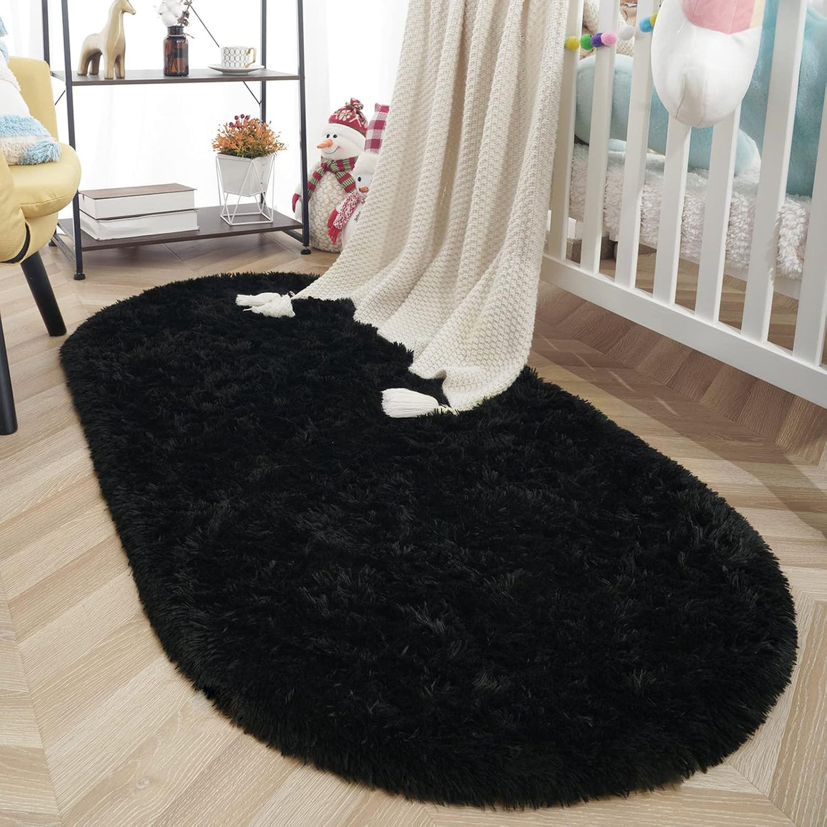ISEAU Oval Fluffy Rug Carpets for Kids Bedroom,2.6x5.4ft,Black