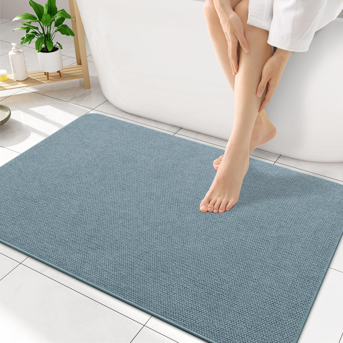 Smiry Ultra Thin Bath Mat 30X20, Non Slip Rubber Washable Bathroom Rugs
