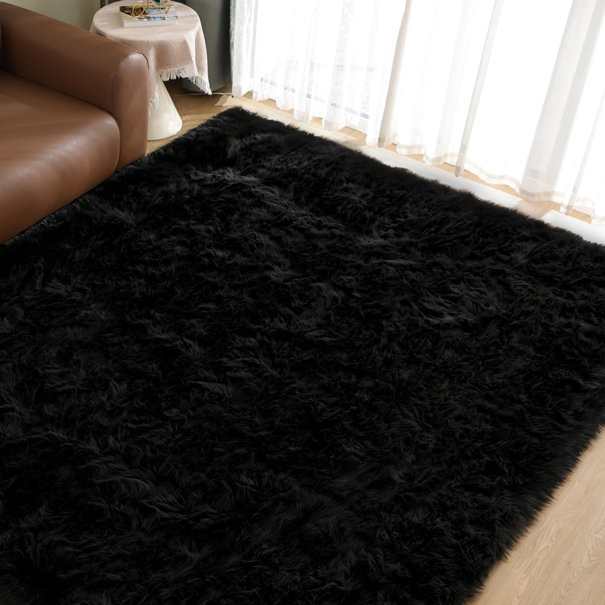 Goolela White Fluffy Faux Fur Rug for Bedroom Faux Sheepskin Rug 2x3 White Fuzzy Furry Bedside Carpet Dining Room Playroom Dorm Small Washable Rectangle