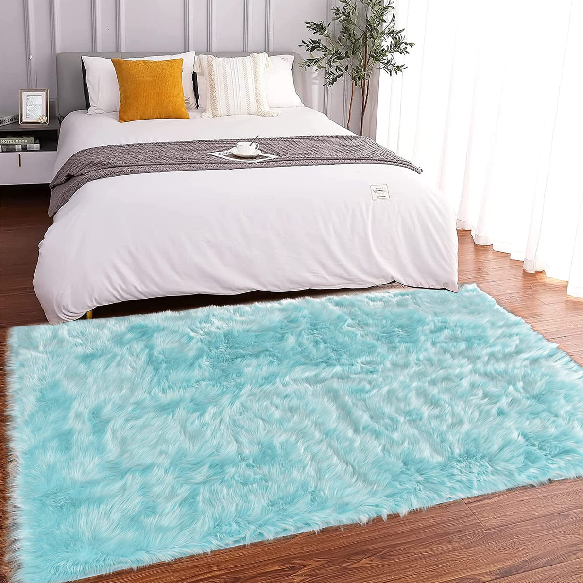 Latepis White Sheepskin Rug 2x3 Faux Fur Sheepskin Rug for Living Room Fluffy Washable Rugs for Bedroom Luxury Room Decor Furry Rugs Rectangle