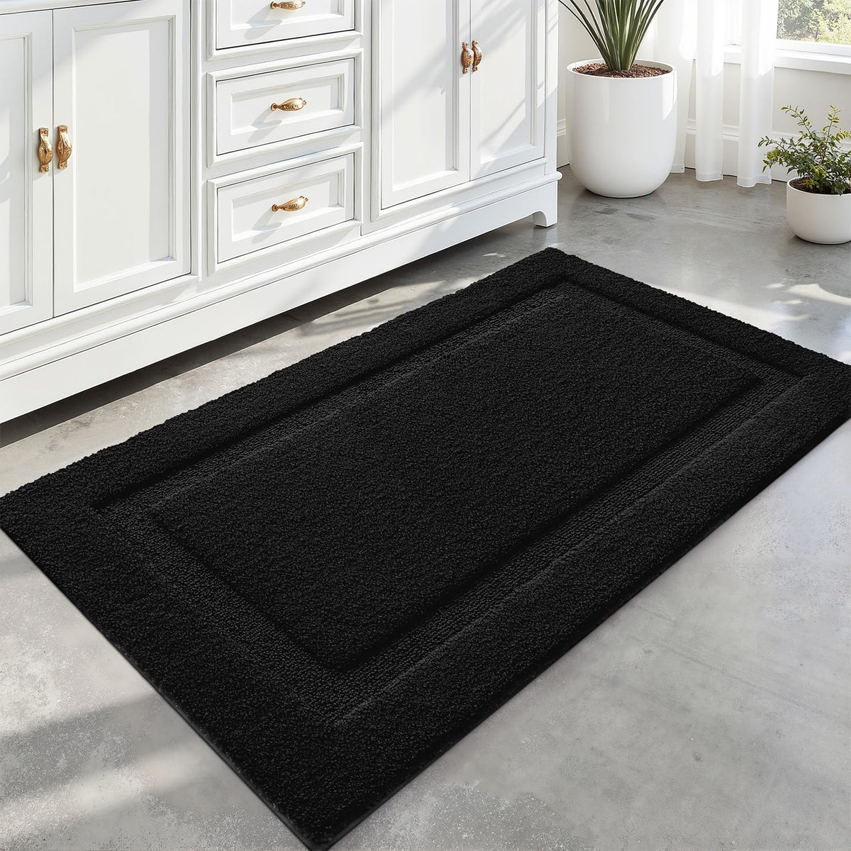LUMI Ultra Soft Bathroom Rugs Absorbent, Non Slip Bath Mat 24x36, White