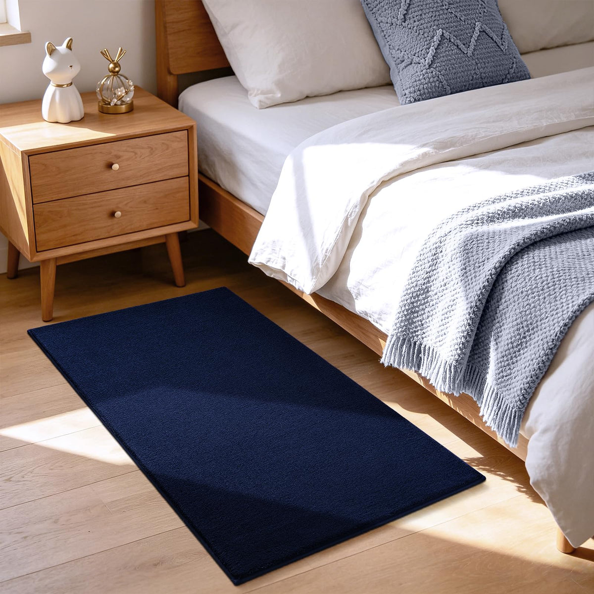 ISEAU 2x6 Soft Runner Rug for Hallway, Washable and Non-Slip, Black