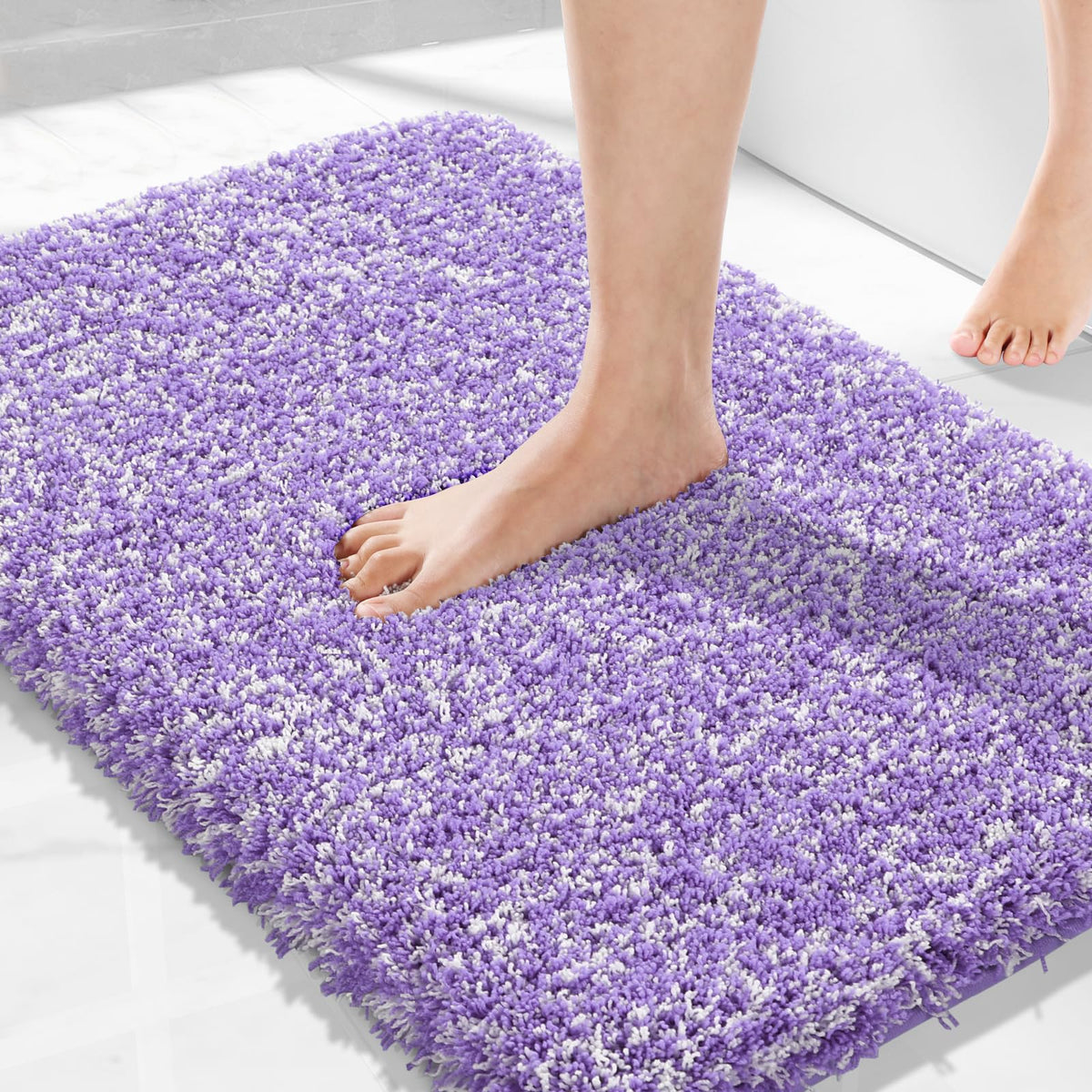 Yimobra Bathroom Rugs Non Slip Washable 32X20, Ultra Soft and Water Absorbent Bath Mats, Plush Fluffy Shower Mat Outside, Microfiber Thick Matts for Bathroom Floor/Tub, Light Gray and White