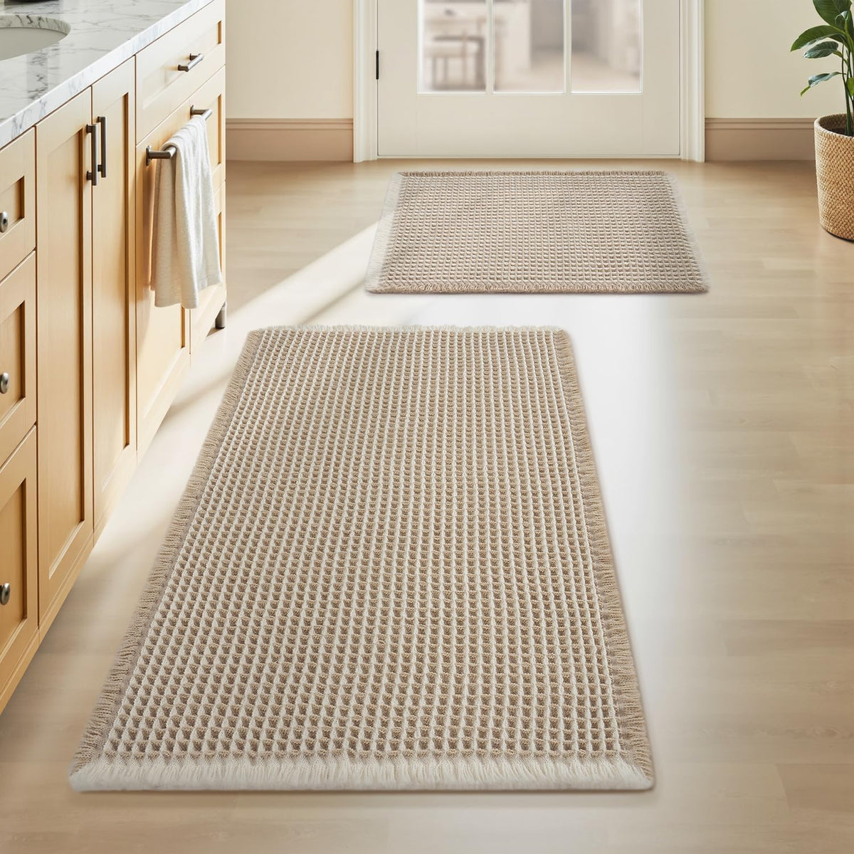 Upgraded Waffle Bath Mat Ultra Absorbent Non Slip Bathroom Mat, 17" x 24"