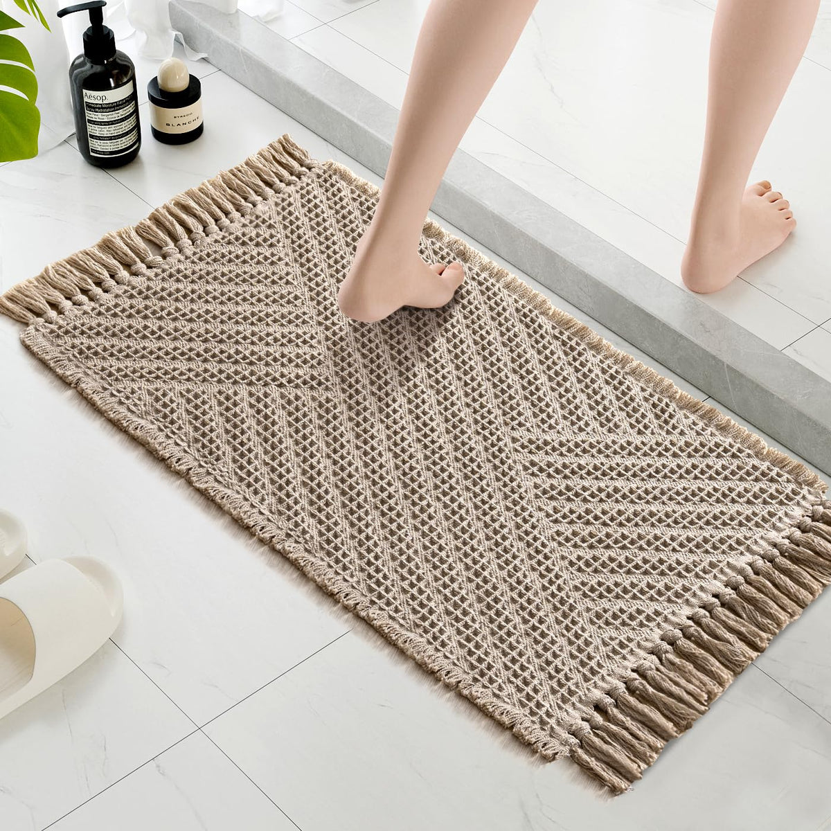 H.VERSAILTEX Waffle Bath Mat Super Absorbent Boho Bath Mat Non Slip Bath Rugs for Bathroom Floor Machine Washable Dry Fast Bathroom Rugs with Tassels, 24" x 36", Ivory White