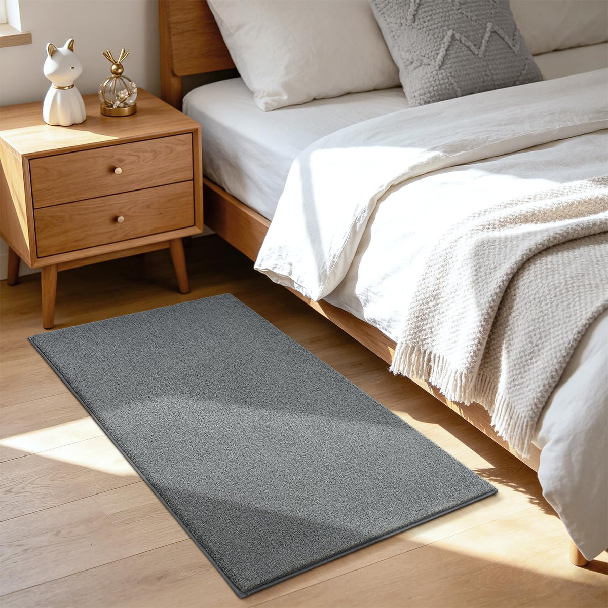 ISEAU 2x6 Soft Runner Rug for Hallway, Washable and Non-Slip, Black