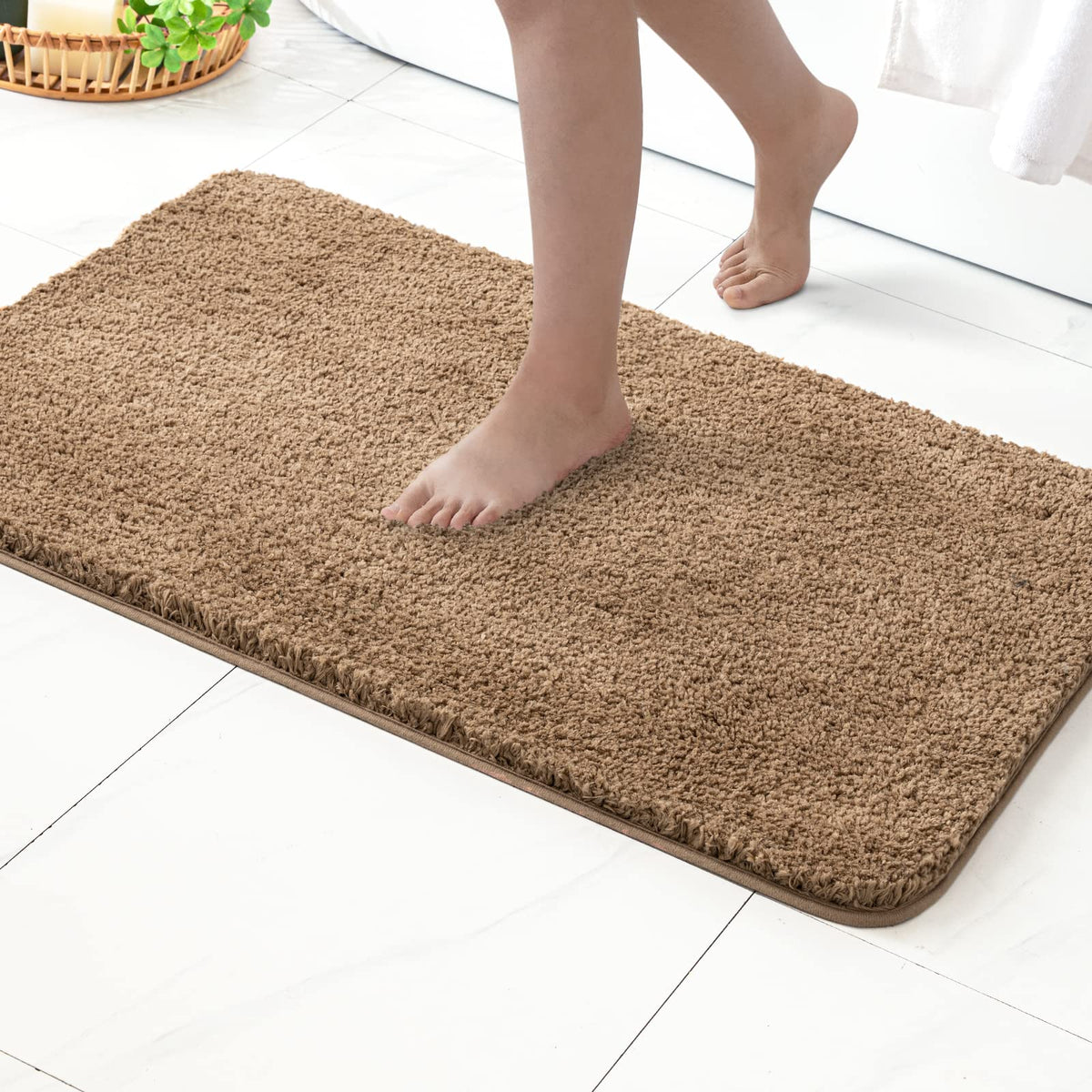 MIULEE Dark Purple Bathroom Rugs Soft Small Microfiber Bath Mat 16x24 Inch