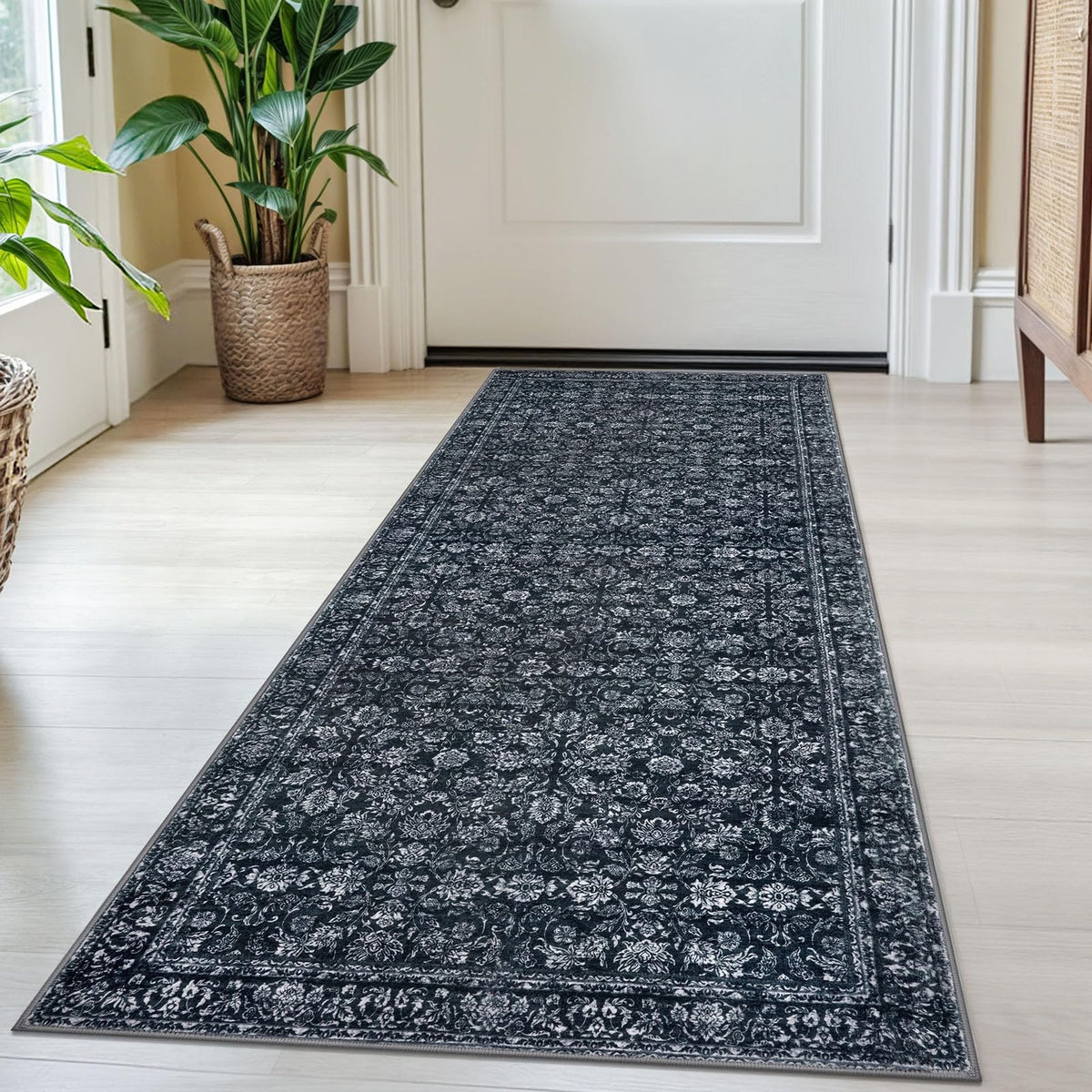 SIILOOM 2x3 Small Washable Area Rug Entryway Door Mat Indoor Kitchen Runner