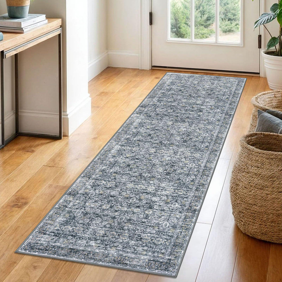SIILOOM 2x3 Small Washable Area Rug Entryway Door Mat Indoor Kitchen Runner