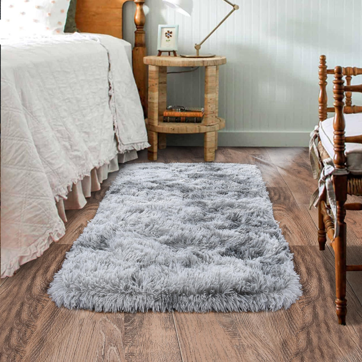 Small Black Area Rug, 2x3 Rug for Bedroom Shaggy Throw Rugs for Dorm Rug, Soft Shag Carpet for Kids Room, Plush Comfy Fluffy Bedside Rug for Home Decor Aesthetic